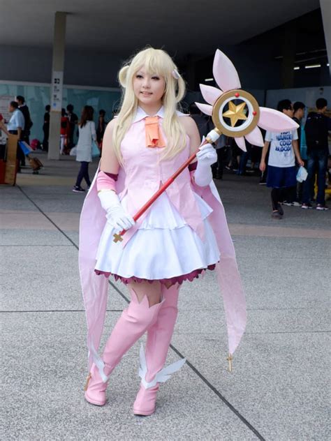 Cosplay Like a Pro: Mastering the Magical Girl Look”